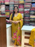 side slit Kurti set B019 - Image 3