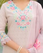Side slit Kurti - B016 - Image 4